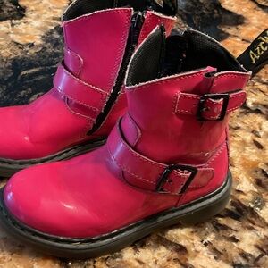 Dr. Martens Kids Pink Patent Leather Boots w buckles. Little kid size 12
